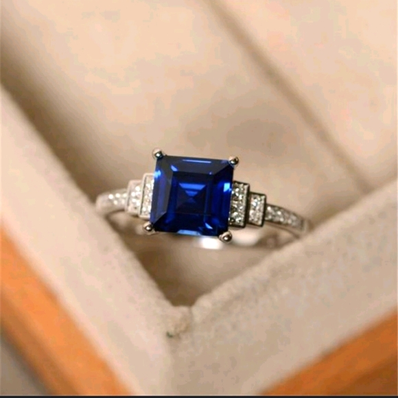 NEW 925 Silver Princess Square Blue Sapphire Ring - Picture 3 of 6